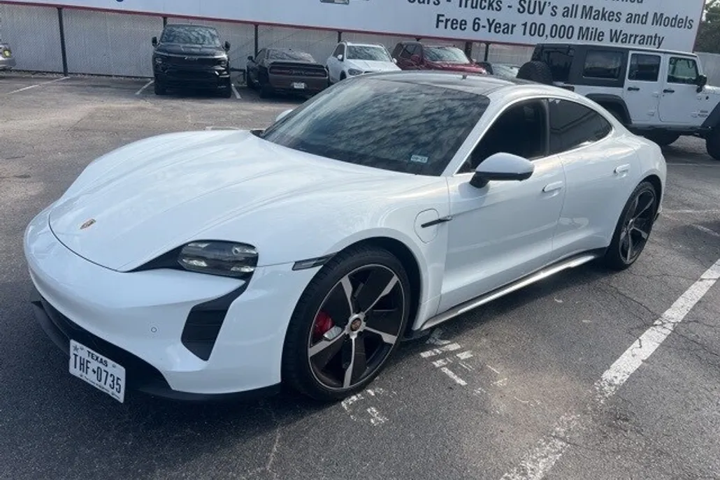 2021 Porsche Taycan 4S photo 1