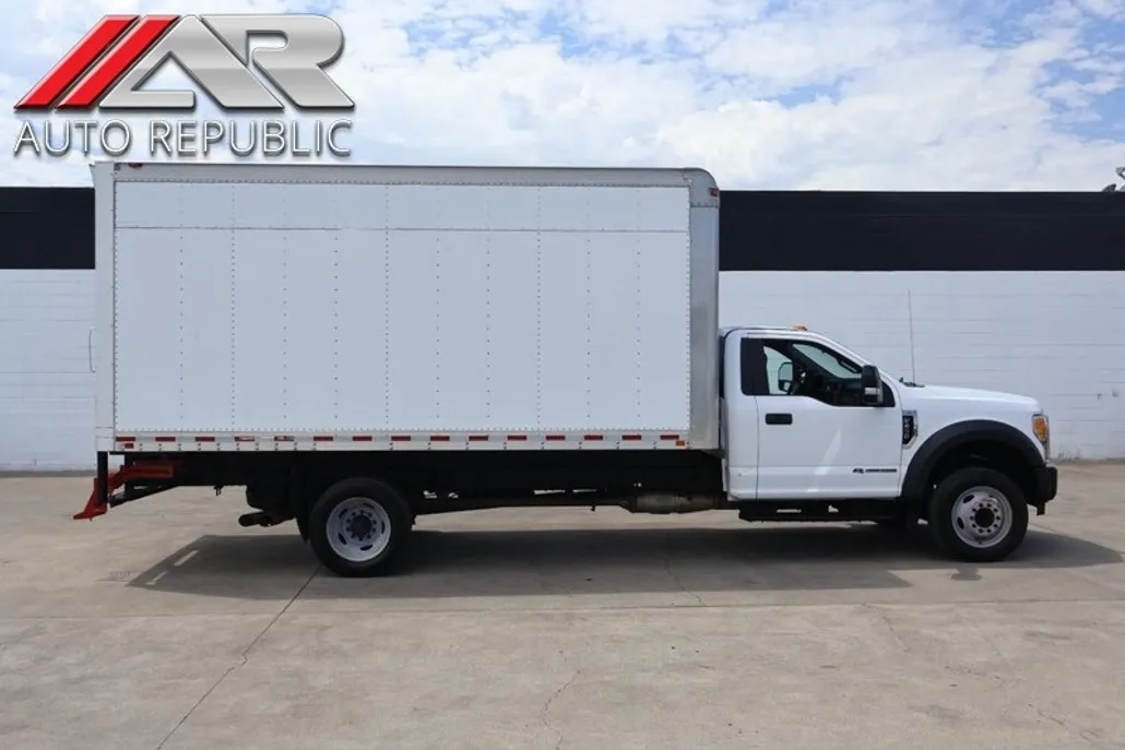 2017 Ford F-450 XL photo 1