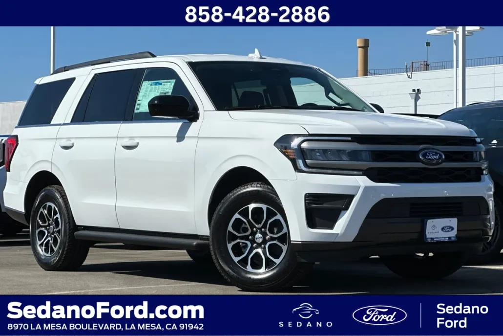 2024 Ford Expedition XL photo 1