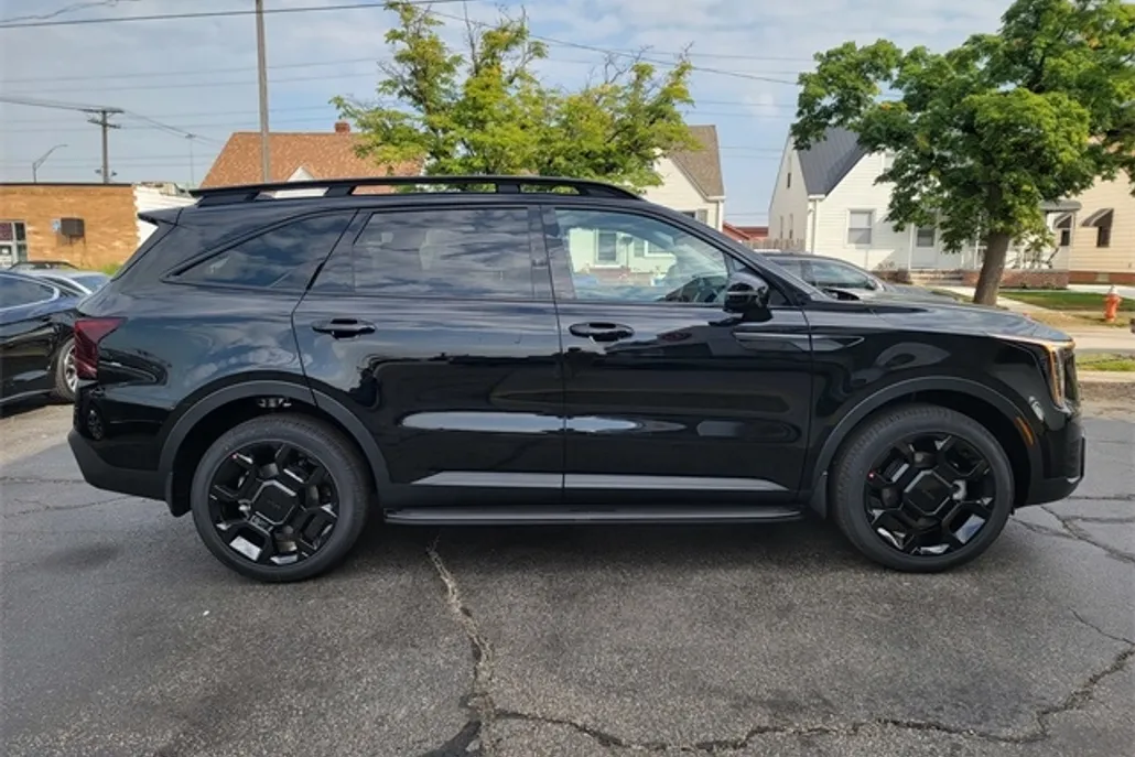 2026 Kia Sorento X-Line SX photo 1
