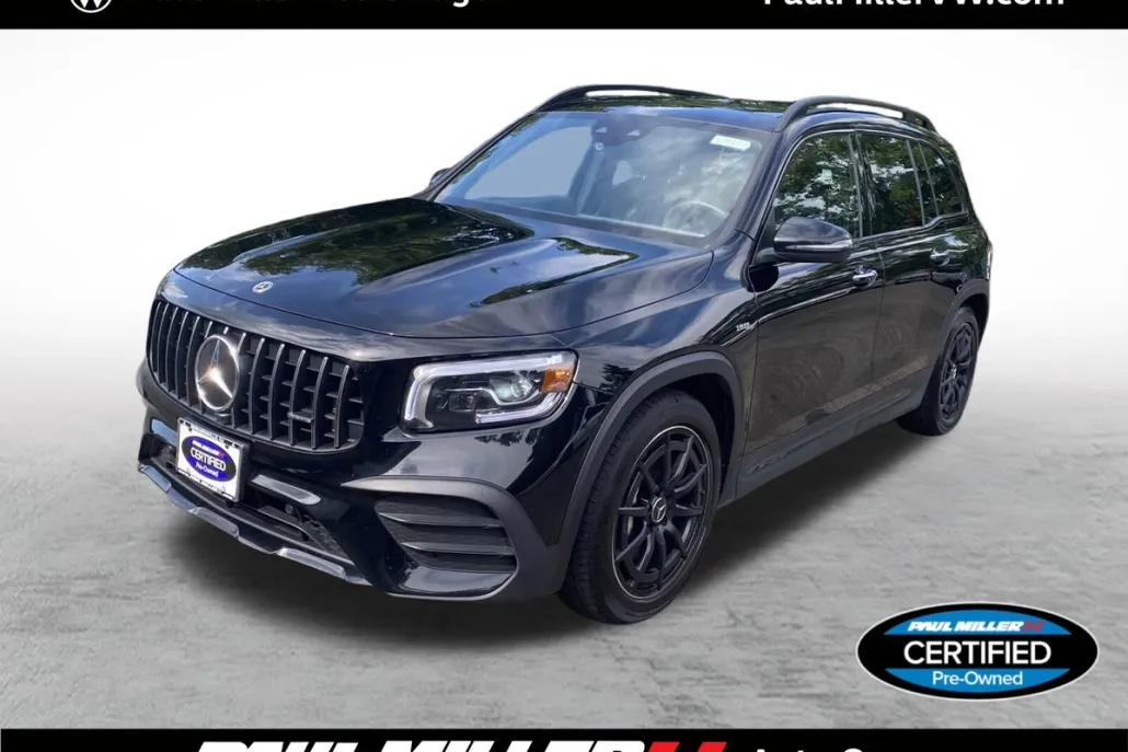 2023 Mercedes Benz GLB AMG 35 4MATIC photo 1