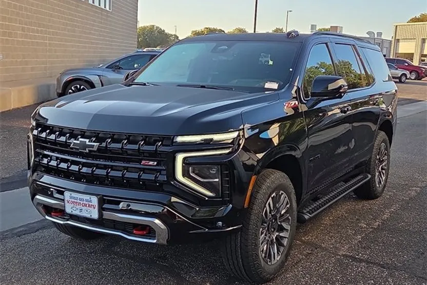 2026 Chevrolet Tahoe Z71 photo 1