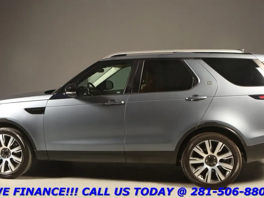 2019 Land Rover Discovery HSE photo 1