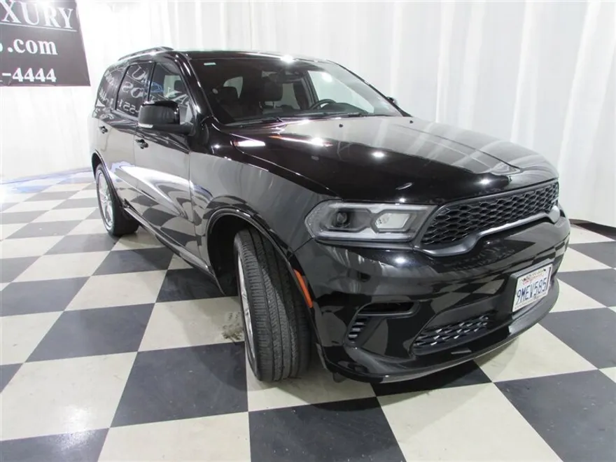 2023 Dodge Durango GT photo 2