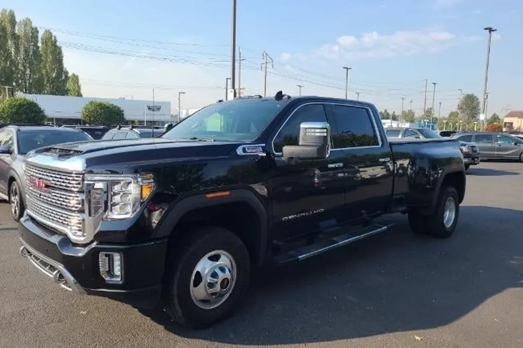 2022 Gmc Sierra 3500 HD Denali photo 1