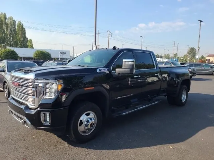2022 Gmc Sierra 3500 HD Denali photo 1
