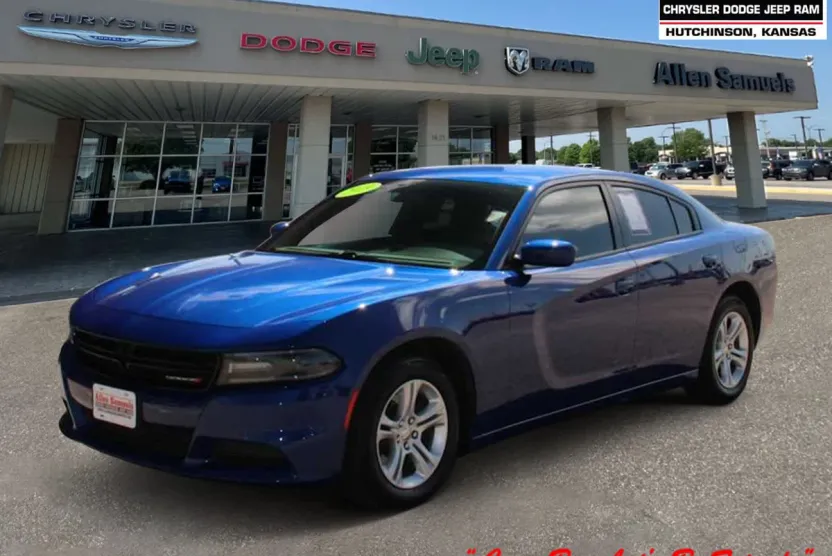 2019 Dodge Charger SXT photo 1