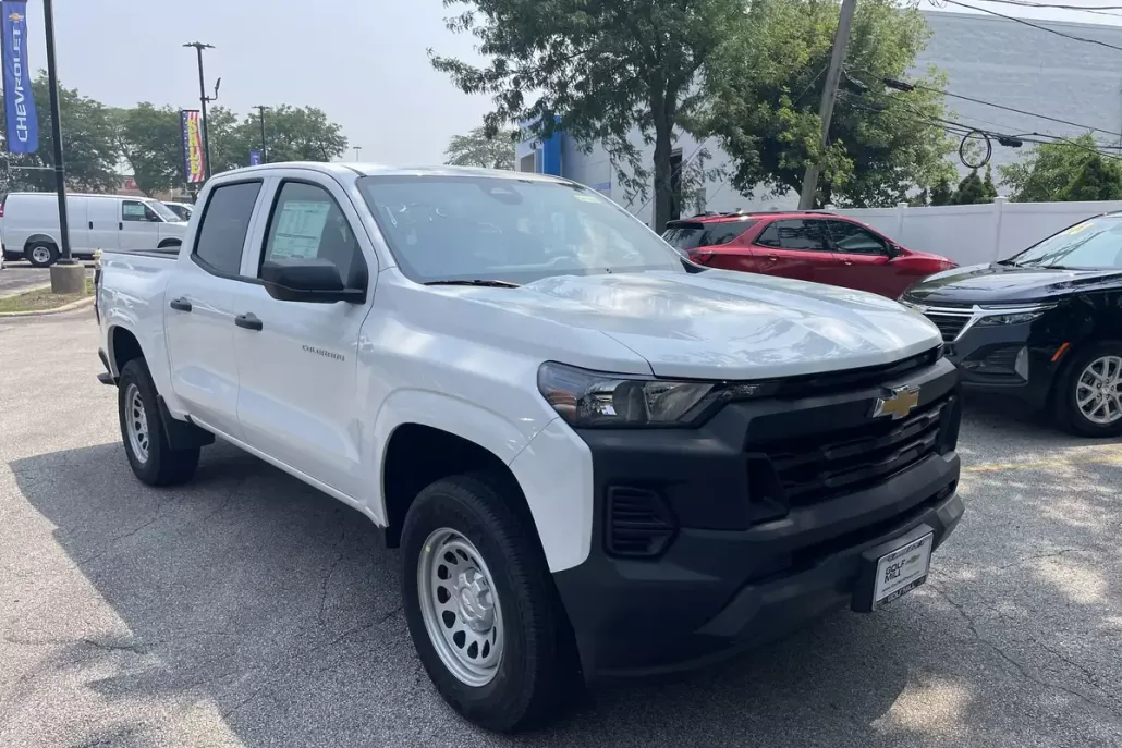 2026 Chevrolet Colorado Work Truck photo 1