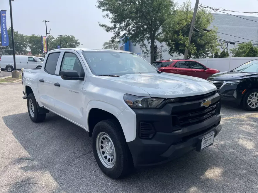 2026 Chevrolet Colorado Work Truck photo 1