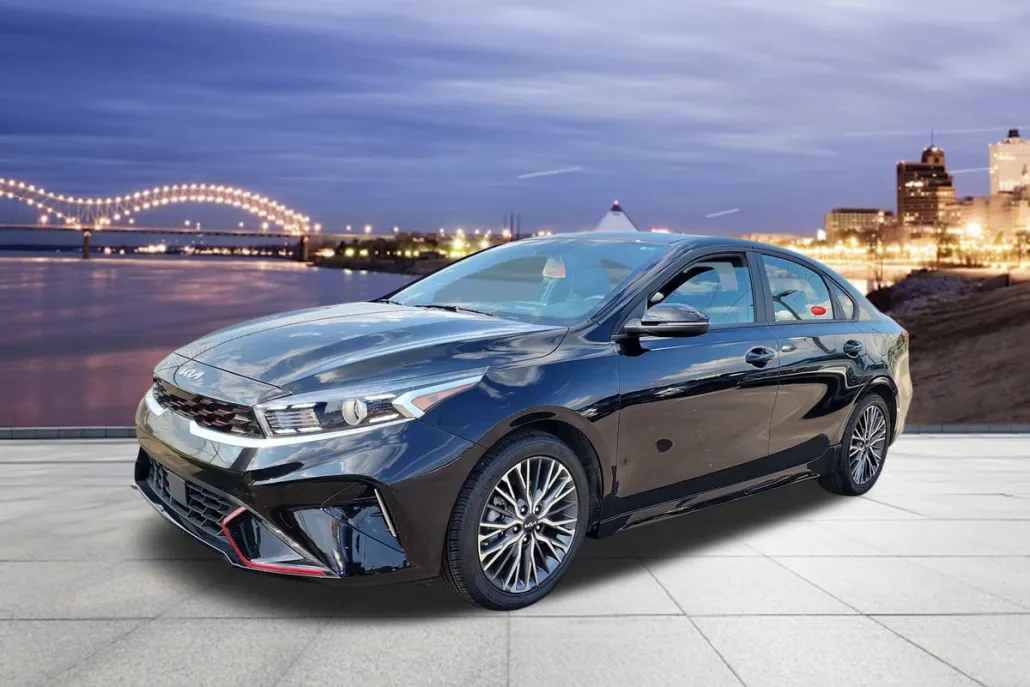 2024 Kia Forte GT-Line photo 1