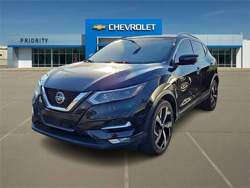 2022 Nissan Rogue Sport SL photo 1