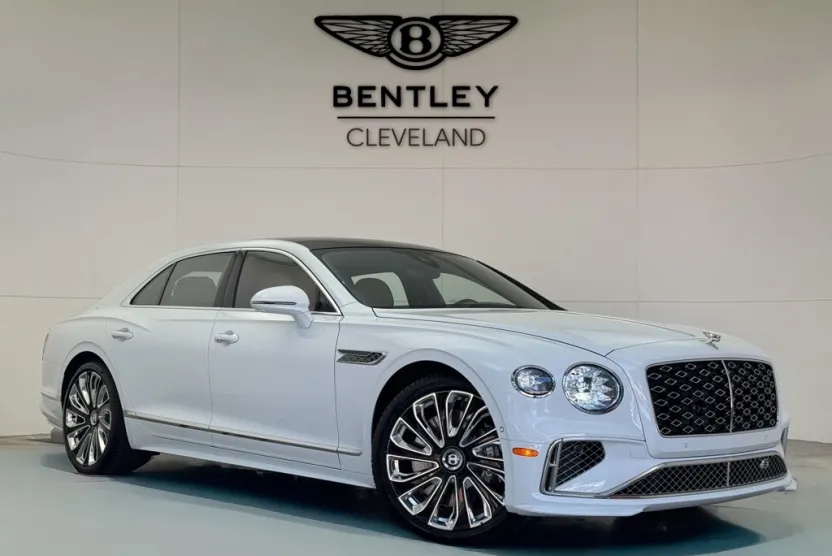 2026 Bentley Flying Spur Base photo 1