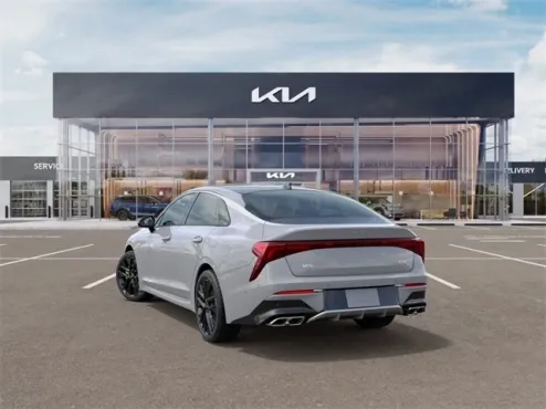 2025 Kia K5 GT photo 4