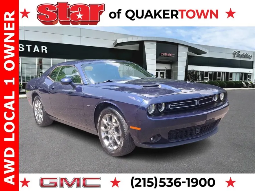 2017 Dodge Challenger GT photo 1