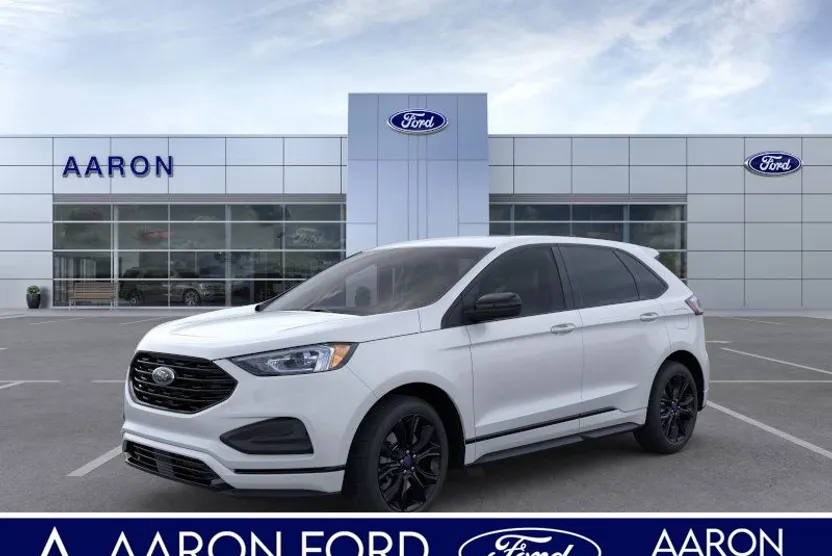 2023 Ford Edge SE photo 1