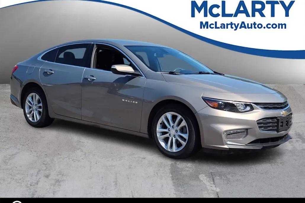 2018 Chevrolet Malibu 1LT photo 1