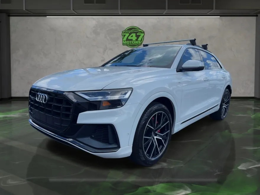 2019 Audi Q8 line Premium Plus photo 1