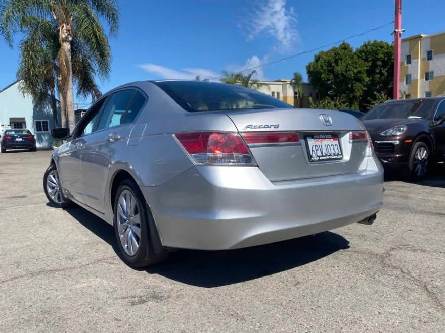 2011 Honda Accord EX-L photo 1