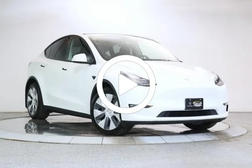 2021 Tesla Model Y Long Range photo 1