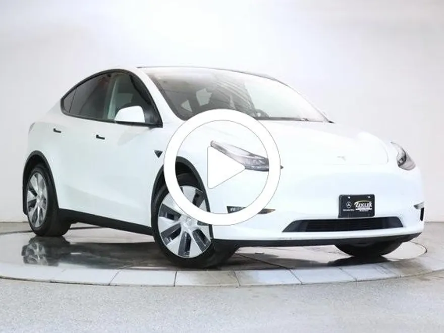 2021 Tesla Model Y Long Range photo 1