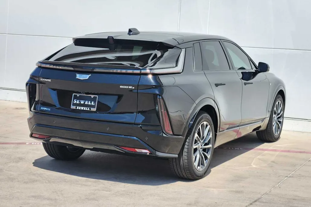 2026 Cadillac Lyriq Sport photo 1