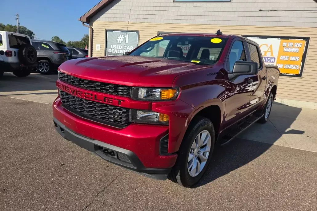2021 Chevrolet Silverado 1500 Custom photo 1