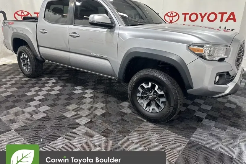 2021 Toyota Tacoma TRD Off-Road photo 1