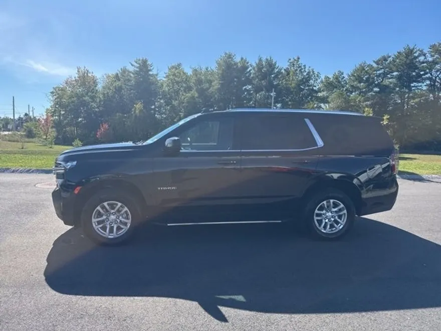 2024 Chevrolet Tahoe LS photo 1