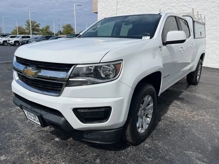 2017 Chevrolet Colorado LT photo 1