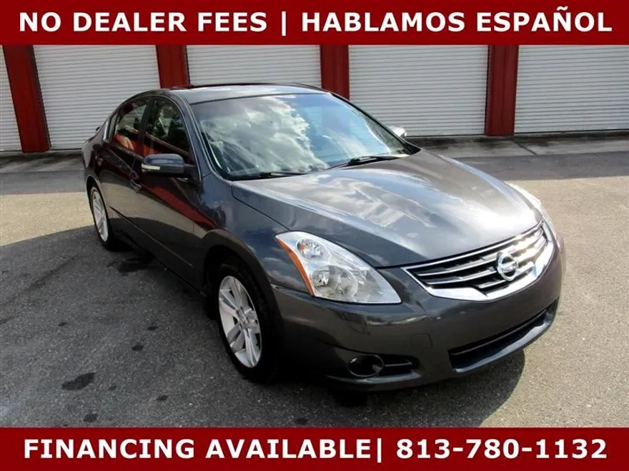2012 Nissan Altima 3.5 SR photo 1