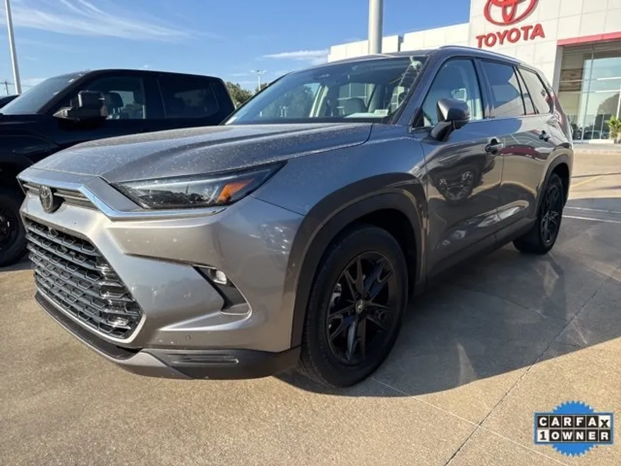2025 Toyota Grand Highlander Hybrid XLE photo 1
