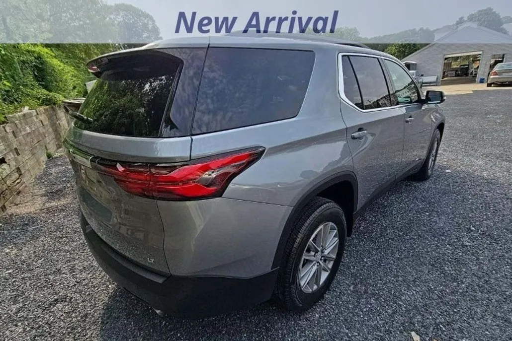 2023 Chevrolet Traverse Leather photo 1