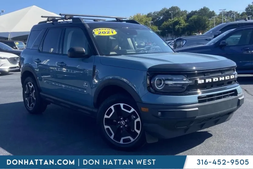 2021 Ford Bronco Sport Outer Banks photo 1