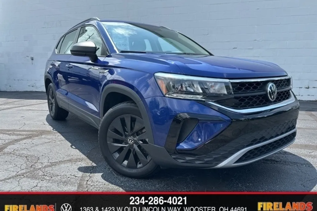 2022 Volkswagen Taos S photo 1