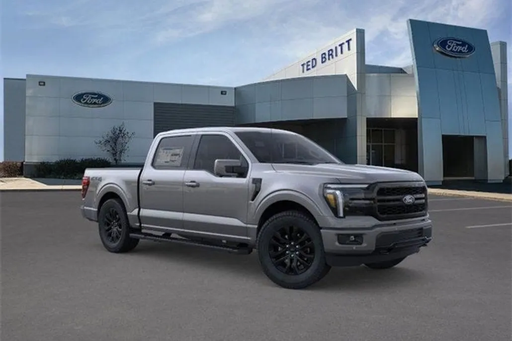 2025 Ford F-150 Lariat photo 1