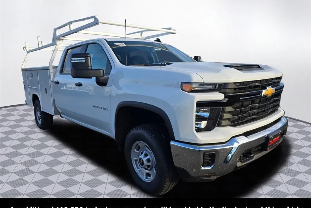 2025 Chevrolet Silverado 2500HD photo 1