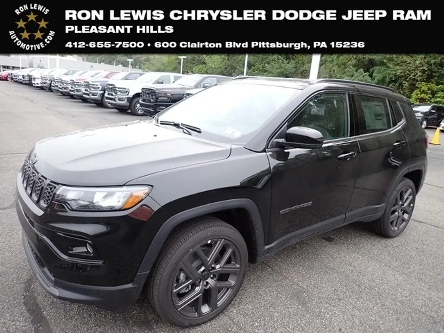 2026 Jeep Compass Limited photo 1