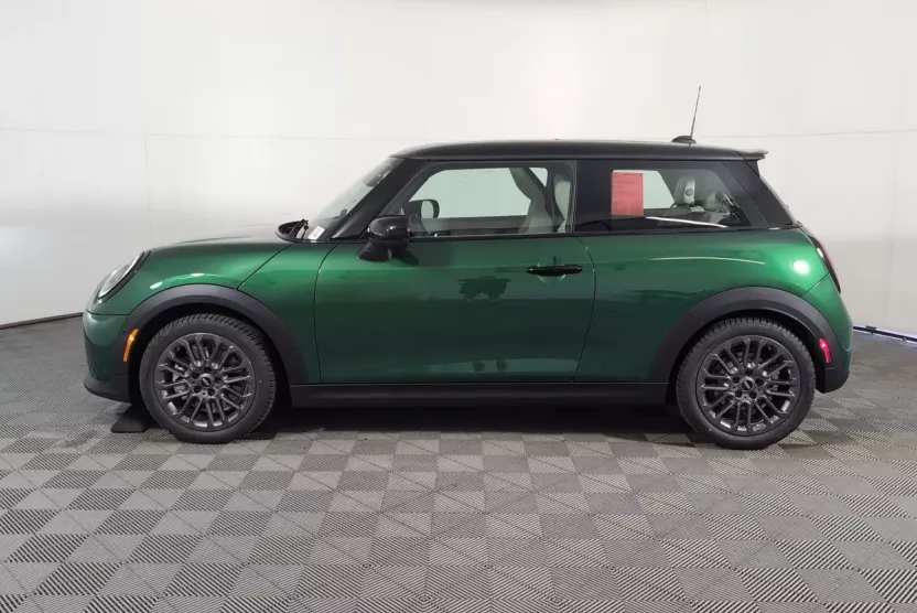 2026 Mini Cooper Hardtop S photo 1