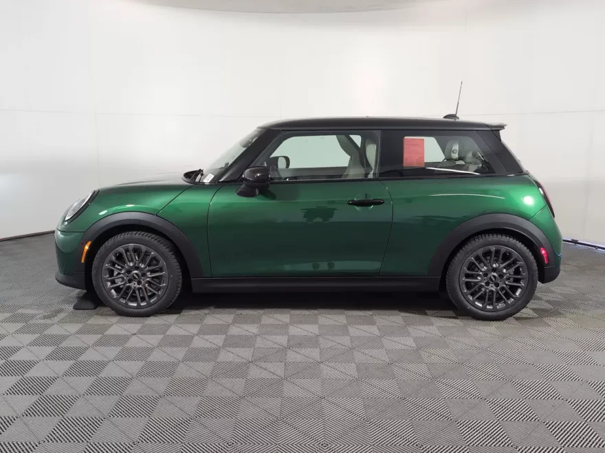 2026 Mini Cooper Hardtop S photo 1