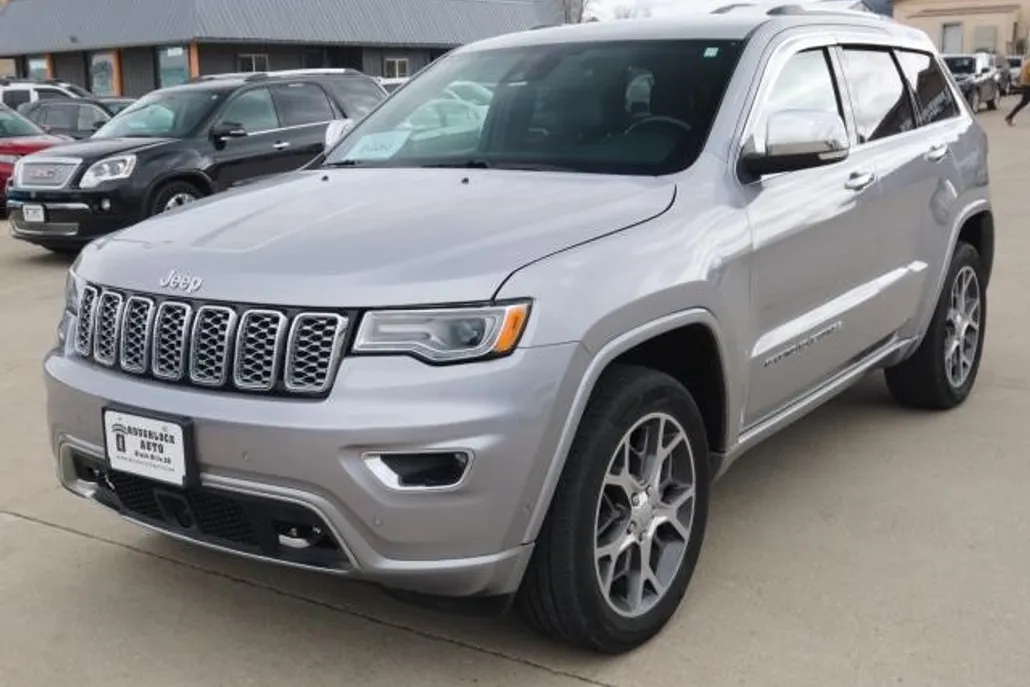 2019 Jeep Grand Cherokee Overland photo 1