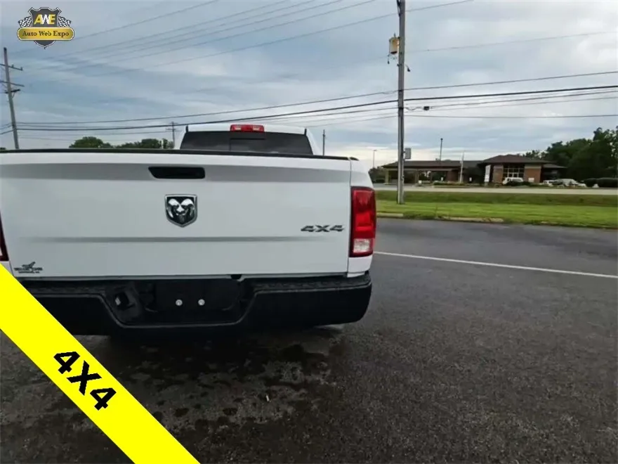 2023 Ram 1500 Classic Tradesman photo 1
