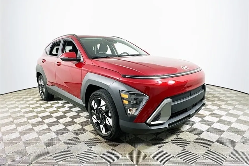 2024 Hyundai Kona SEL photo 1