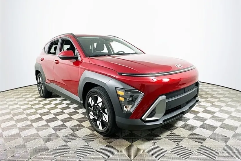 2024 Hyundai Kona SEL photo 1
