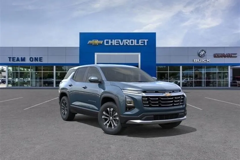 2026 Chevrolet Equinox LT photo 1