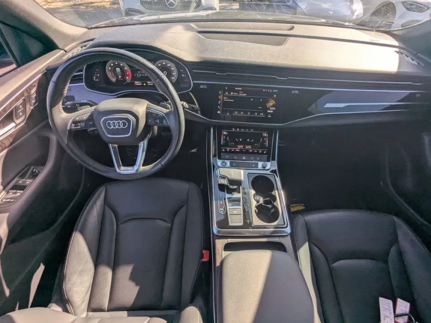 2021 Audi Q8 line Premium Plus photo 1