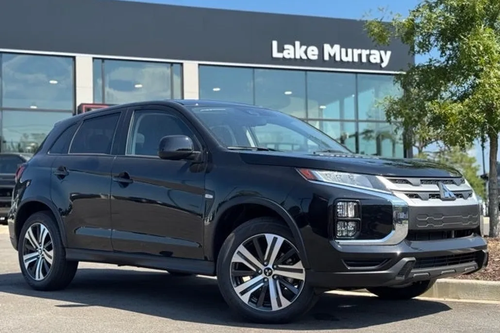 2025 Mitsubishi Outlander Sport ES SE LE photo 1