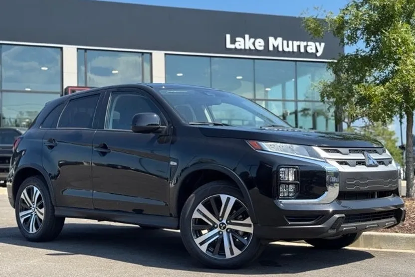 2025 Mitsubishi Outlander Sport ES SE LE photo 1