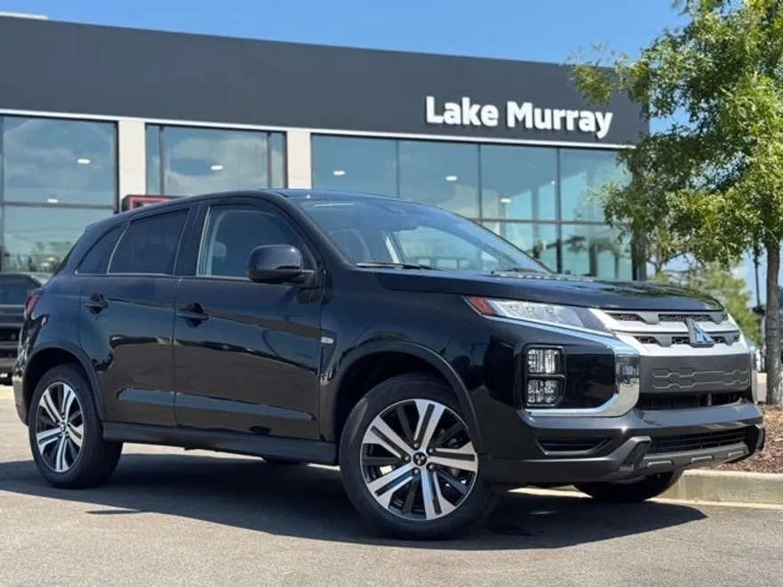 2025 Mitsubishi Outlander Sport ES SE LE photo 1