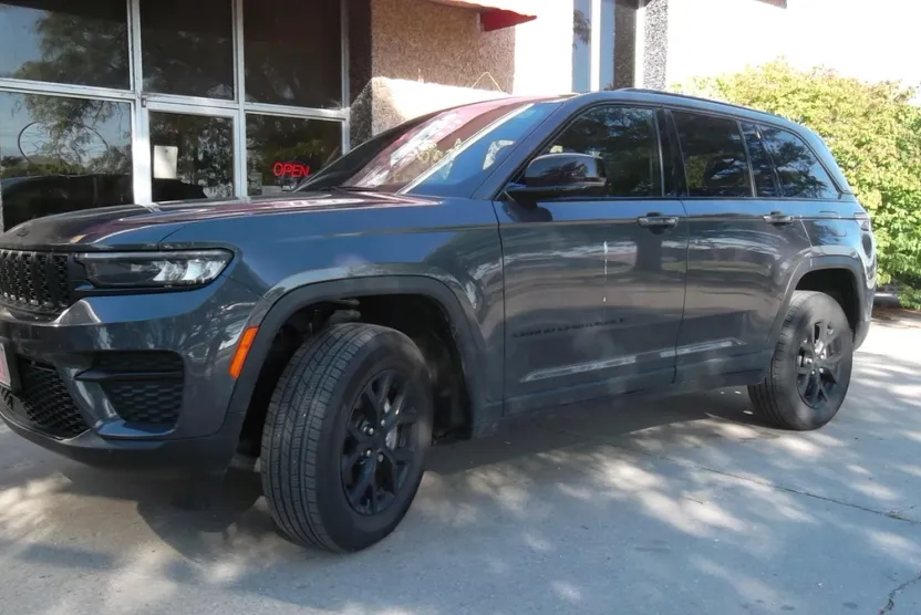 2024 Jeep Grand Cherokee Altitude X photo 1