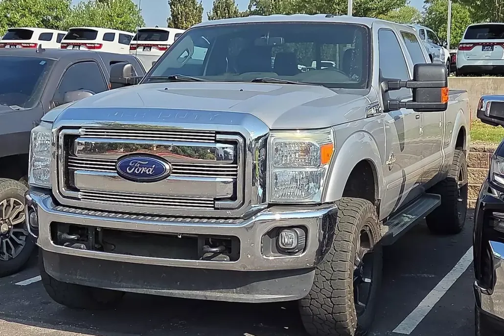 2016 Ford F-350 Lariat photo 1